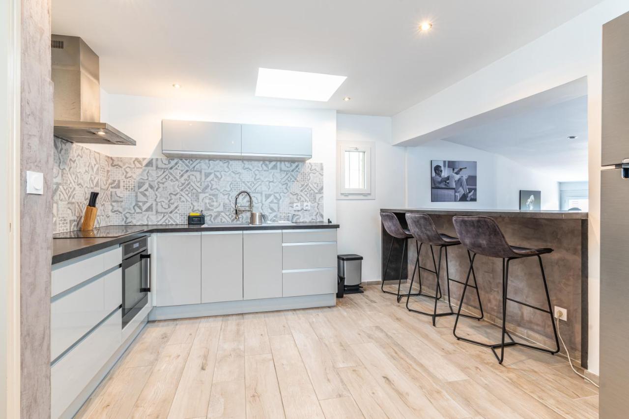 Superbe Appartement Avec Terrasse Sur Les Toits マノスク エクステリア 写真